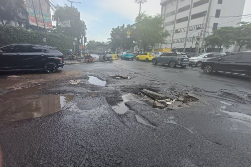 Komponen Kaki-Kaki yang Paling Cepat Rusak Akibat Jalan Berlubang