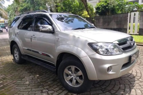 Cek Harga Bekas Toyota Fortuner di 2025, Mulai Rp 130 Jutaan
