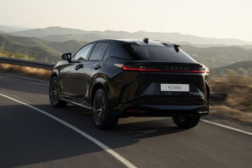 Lexus RZ 500e Resmi Meluncur, Bawa Teknologi SBW Pertama di Indonesia