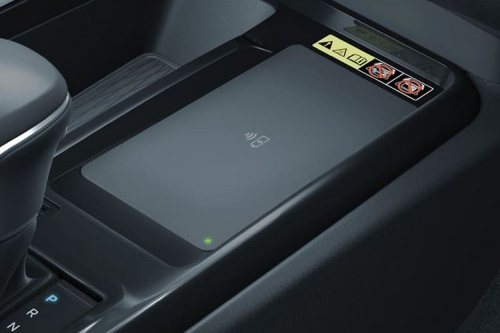 Toyota Luncurkan Camry Bensin Terbaru, Simak Ubahannya