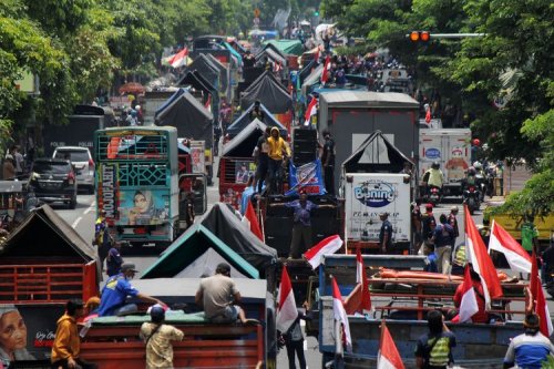 Pembatasan Truk Barang Berlaku di Jalan Arteri Selama Libur Nataru