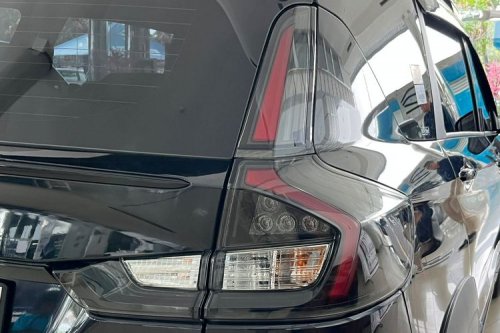 Begini Wujud Suzuki XL7 Hybrid Alpha Kuro