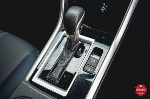 Perbandingan Perawatan Mobil Matik CVT dengan Matik Konvensional