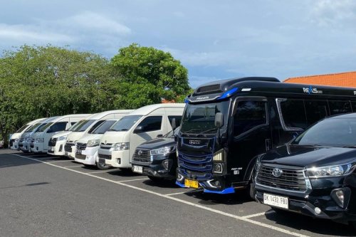 Tarif Sewa Mobil Nataru 2025: Fortuner dan Pajero Sport Jadi Favorit