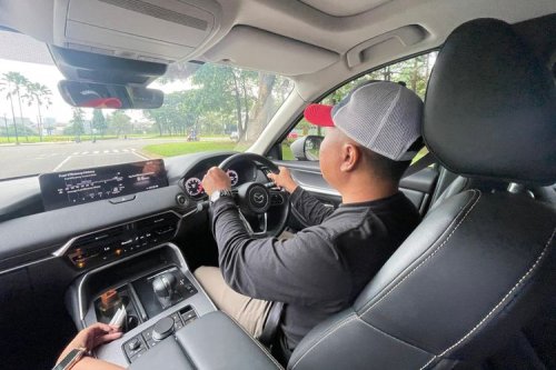 Manfaat Menyetir untuk Lansia: Latihan Fisik yang Penting