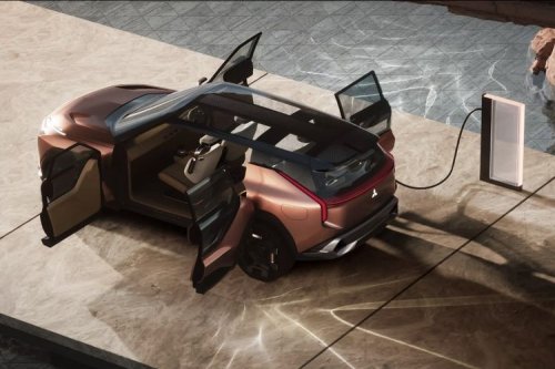 Mitsubishi Elevance Konsep: SUV PHEV untuk Pecinta Camping