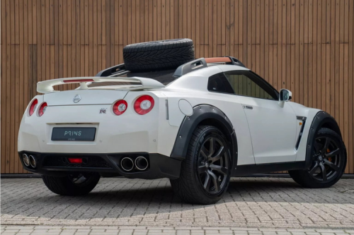 Nissan GT-R Modifikasi Off-Road: Transformasi Ekstrem