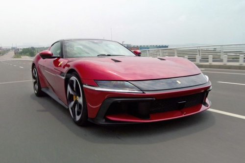 Impresi Jajal Ferrari 12Cilindri: Supercar dengan Plus dan Minus