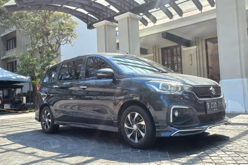 Harga Bekas Santa Fe Hybrid, Batas Aman J6 Terobos Banjir