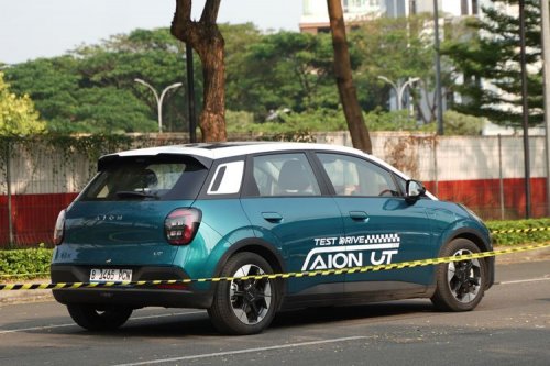 Modal Aion UT Bersaing di Segmen Mobil Listrik Rp 300 Jutaan