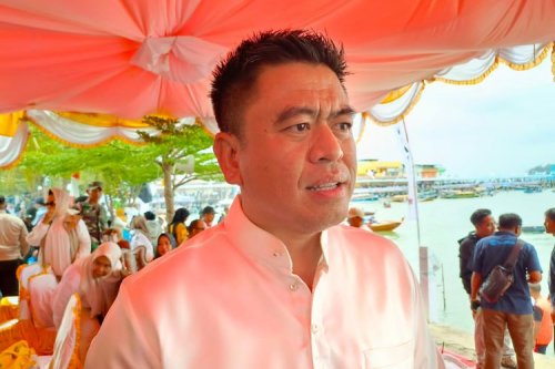 Penipuan Mobil Bekas, Cicilan  Polytron Fox 200