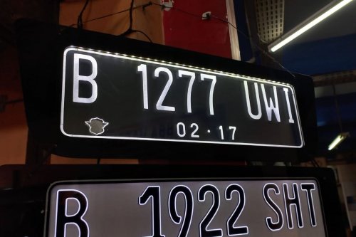 Benarkah Biaya Pajak Pelat Nomor Cantik Lebih Mahal?