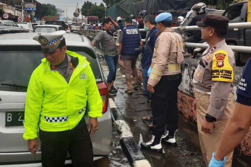 Belajar dari Kasus Pengemudi Meninggal Saat Banjir dan Macet di Jakarta
