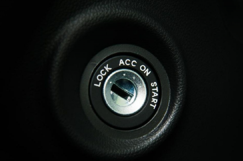 Dampak Langsung Mematikan Mesin Mobil Saat AC Masih Hidup?