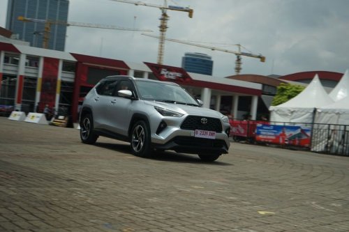 Hemat hingga Rp 49 Juta, Ini Spesifikasi Yaris Cross Hybrid Termurah