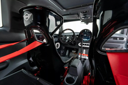 Modifikasi Mini JCW, Kolaborasi dengan Deus Ex Machina