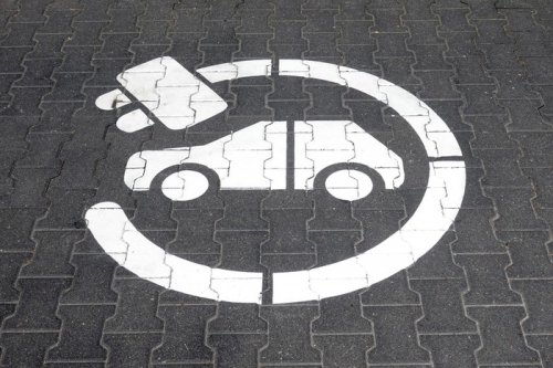 Invasi Mobil China, Penjualan Mobil Listrik Global Melonjak