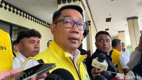 Ridwan Kamil Beli Mercy Bekas BJ Habibie Belum Lunas, Mau Ditarik tapi....