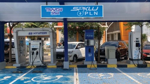 Ini Daftar Rest Area Tol Trans Jawa yang Ada SPKLU