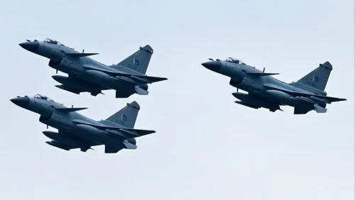 Intip Spesifikasi Pesawat Tempur J-10 Buatan China yang Diminati Indonesia