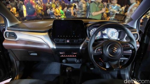 Perang Fitur dan Teknologi Suzuki Fronx vs Rocky-Raize, Honda WR-V, Siapa Paling Canggih?