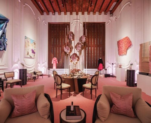 Didit Prabowo Gelar Pameran Karya Desainer RI, Brigitte Macron Terkesima