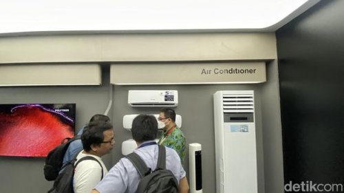 Polytron Buka Showroom Mobil Listrik Pertama, Bareng AC-Kulkas Cs