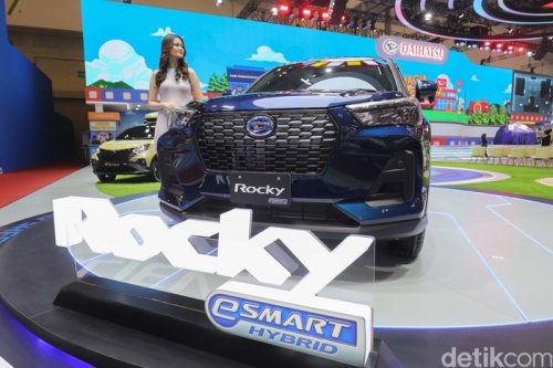 Harga Daihatsu Rocky Hybrid Diumumkan: Rp 290 Jutaan!