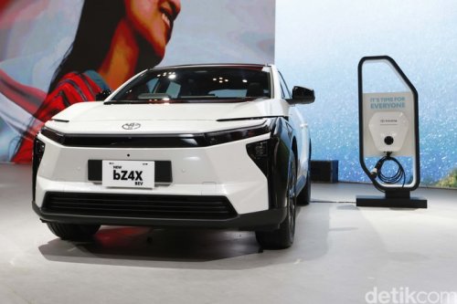 Nilai Jual Mobil Diduga Toyota bZ4X Rakitan Lokal: Mulai Rp 700 Jutaan