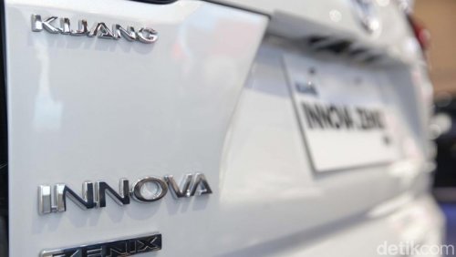 Kijang Innova Mobil Terlaris di Indonesia: Tiap Hari Terjual 167 Unit