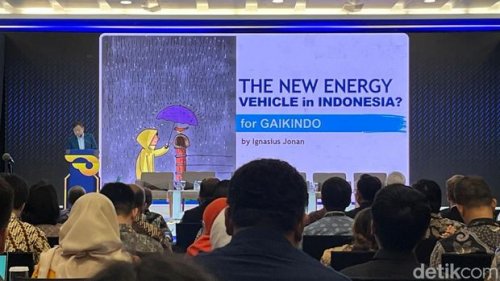 Ignasius Jonan Bilang Mobil Hybrid Ideal di Indonesia hingga 2050