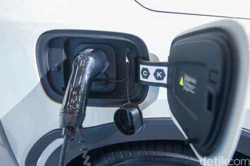 Tak Ada Insentif Otomotif Tahun Depan, Harga Mobil Listrik-Hybrid Bakal Naik!