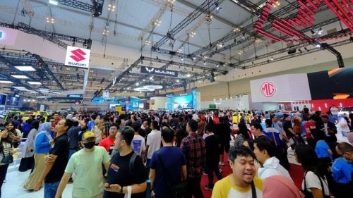 Mobil Jepang Vs Mobil China, Siapa Lebih Baik?