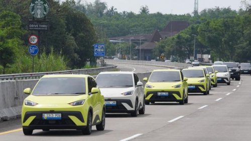 BYD Atto 1 vs Seluruh LCGC Tahun 2025, Lebih Laku Mana?