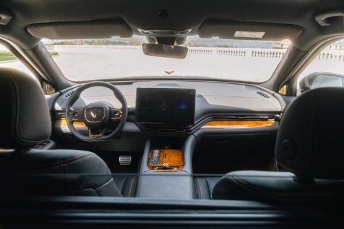 Spesifikasi Mobil Antipeluru Buatan VinFast: Tahan Tembakan dan Ledakan