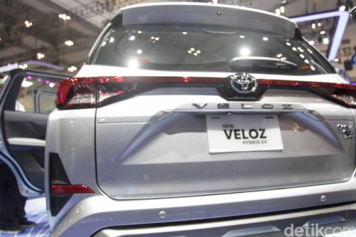 Hitung-hitungan Pajak Toyota Veloz Hybrid