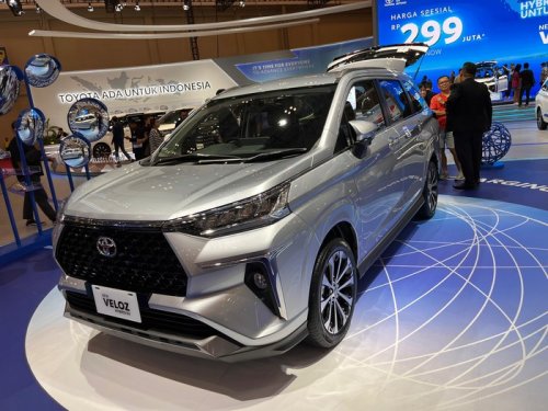 Ternyata Toyota Veloz Hybrid Tipe Ini yang Paling Banyak Dibeli Orang Indonesia