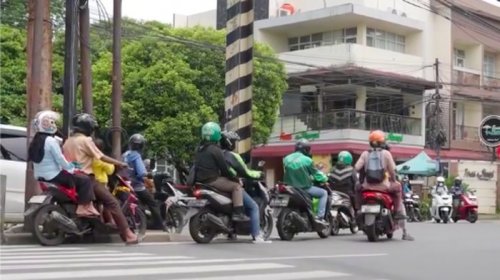 Penyesalan Pemotor yang Lawan Arah-Ditegur Polisi Marah Bilang Nggak Takut