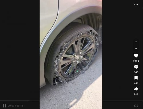 Viral Ban Innova Tiba-tiba Pecah, Begini Cara Penanganan biar Nggak Terguling