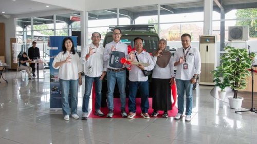 Ini Sosok Guru yang Beruntung Beli Ayla Dapat Hadiah Gran Max Taft