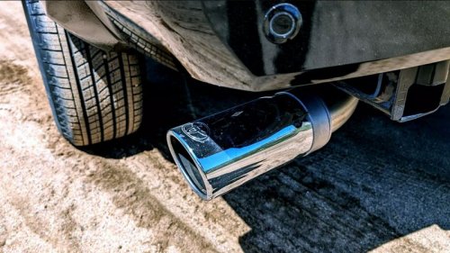 Jangan Coba-coba Manasin Mobil di Kota Ini, Bisa Didenda Rp 8 Juta!