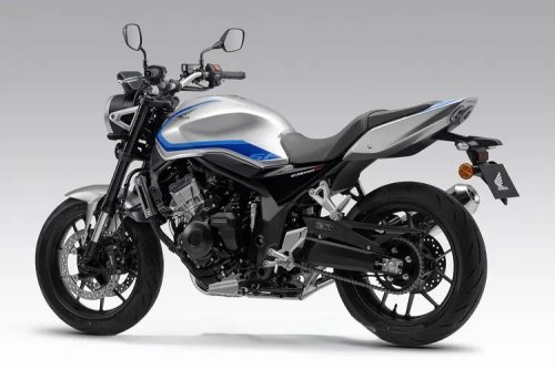Honda CB500 Super Four Meluncur, Bisa Pindah Gigi Tanpa Tarik Kopling