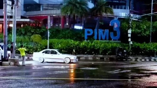 Aksi Bahaya Drift Liar di Pondok Indah: Anak Muda, Minim Jam Terbang