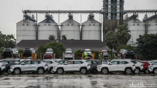 Penjualan Mobil di Indonesia Nyaris Disalip Malaysia, Menperin: Ini Alarm!