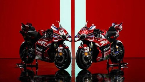 Motor MotoGP Yamaha M1 Makin Mirip Ducati Desmosedici