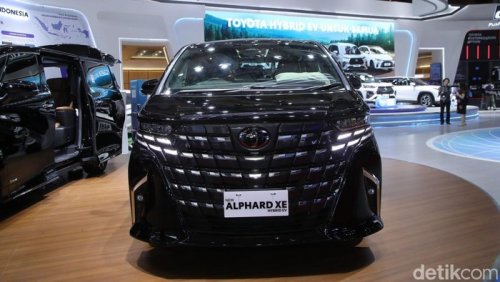 Ternyata Ini Alasan Toyota Bikin Alphard versi Murah