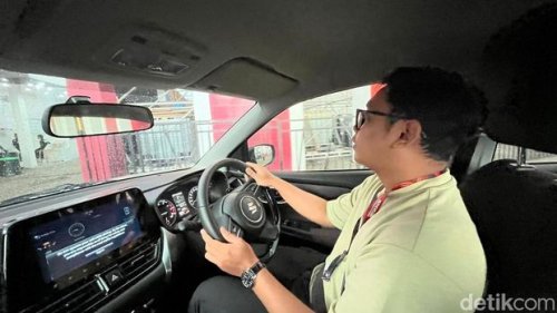 Nyobain Suzuki Fronx Tipe Medium, Singkat tapi Berkesan