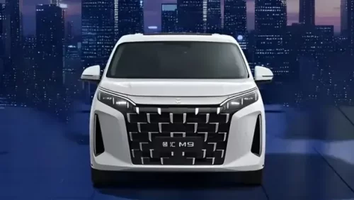 BYD Rilis MPV Pintu Geser buat Taksi Online