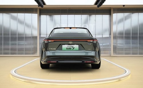 トヨタが上海モーターショーで電動化モデル2車種をワールドプレミア