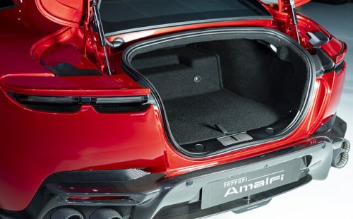 フェラーリ ローマの後継モデル「アマルフィ」が早くも日本上陸